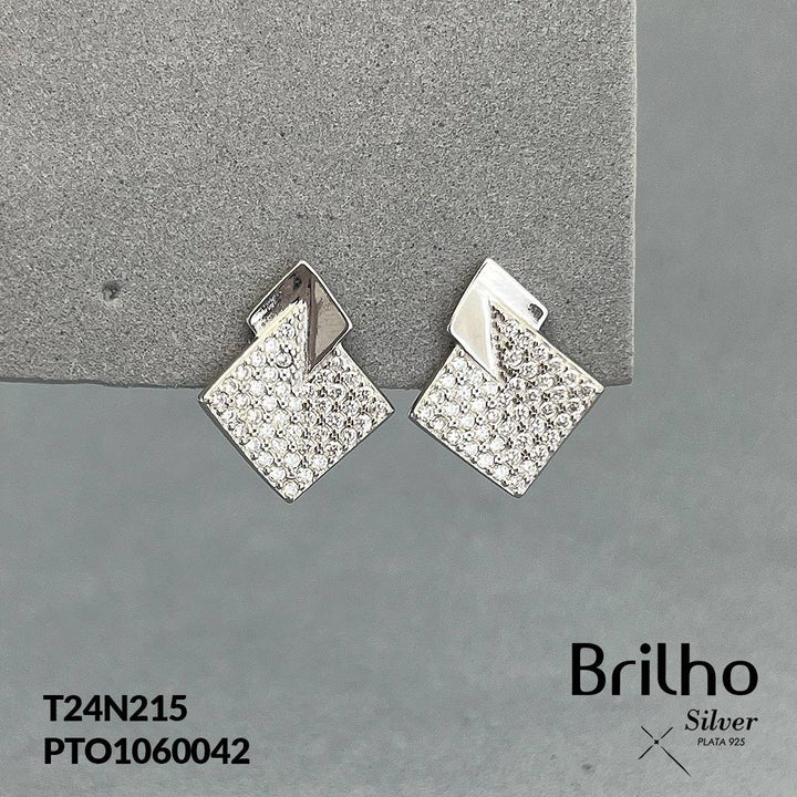 T24N215 ARETE TRIANGULO CON MICRO CIRCONES