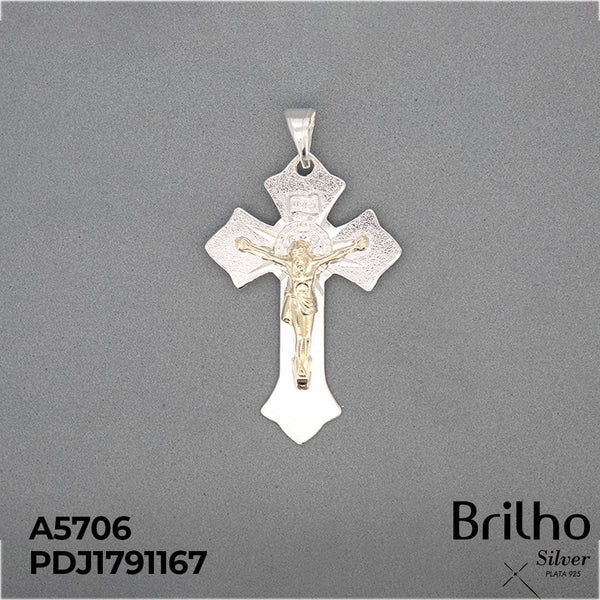CDJ0653A DIJE CRISTO ORO PLATA