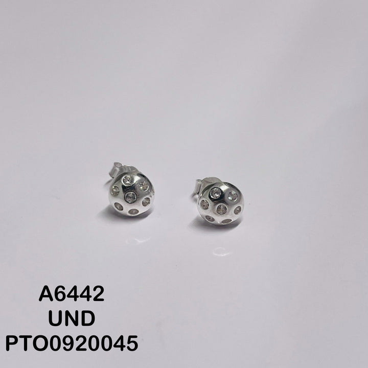 T3N267 TOPO CIRCULO LISO CON CIRCON FORMAN FLOR X3