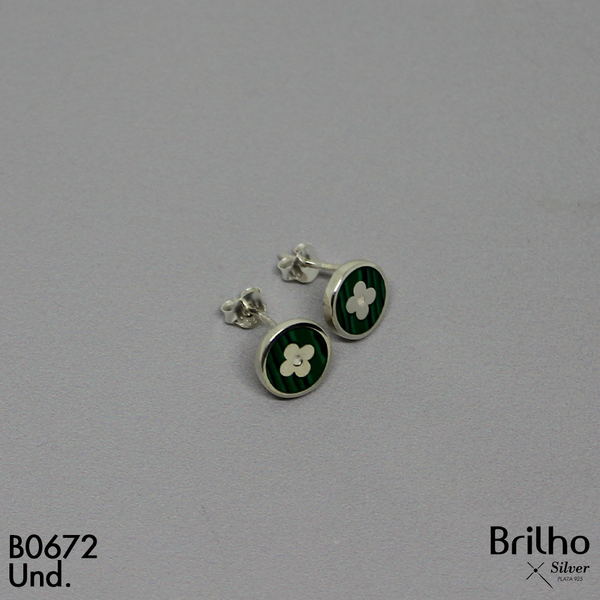 T3N310 TOPO  CIRCULO CON FLOR PIEDRA NACAR