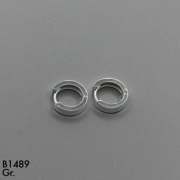 CCA494  CANDONGA HUGGIES LISA