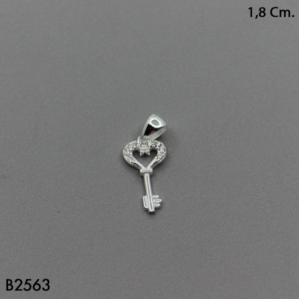CDJ0456 DIJE LLAVE CORAZON MICROCIRCON